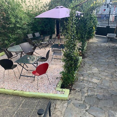 Hotel Le Jardin D Ines à Espéraza Extérieur photo