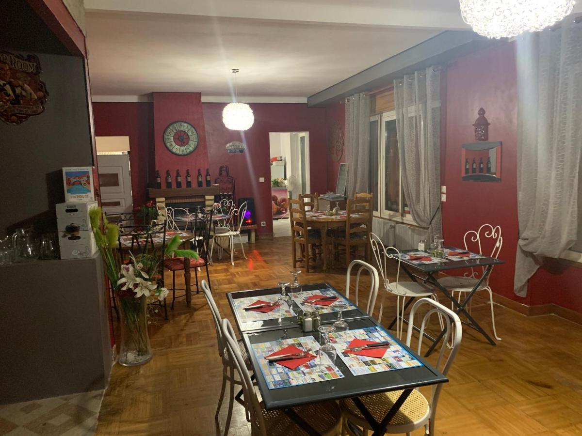 Hotel Le Jardin D Ines à Espéraza Extérieur photo